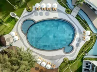 Amora Beach Resort Phuket - 5 stjerner