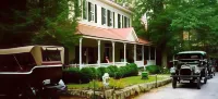 Edgeworth Inn Hotels in Monteagle