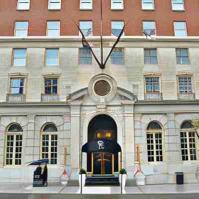 ルネッサンス アルバニー ホテル Hotel Exterior