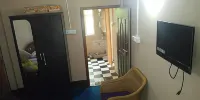 Vamoose Poomong