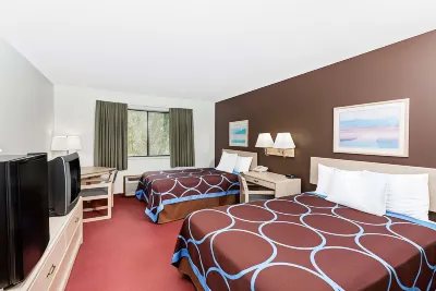 Super 8 by Wyndham Estherville Hotels in Estherville