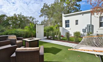 Walkable to Downtown - Casita 1