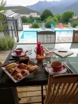 Chalet Zen Hotels in Afa