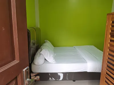 OYO 3487 Es Em Je Residence Hotel dekat Pasar Pancur Batu