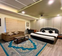 Hotel Runway Inn