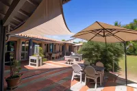 Logis Hotels - Hotel et Restaurant l'Oceana - parking