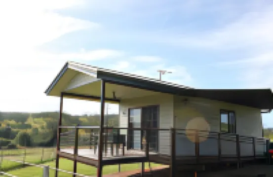 فالي كابينز باي ذا كريك فنادق في 