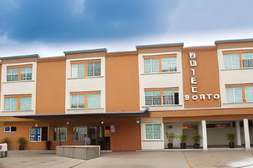 Porto Hotel
