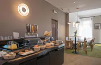 Hôtel la Villa Tosca - Aamiainen