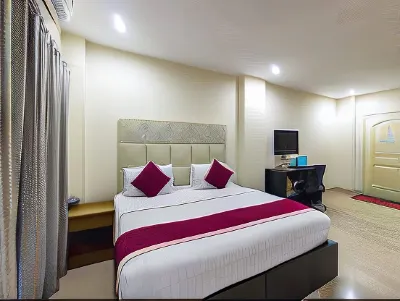 At Home Suites فنادق في Gachibowli