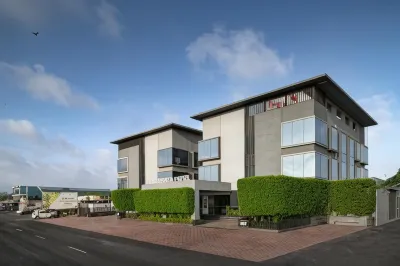 The Neemaya Hotel Hotels in Гандхідхам