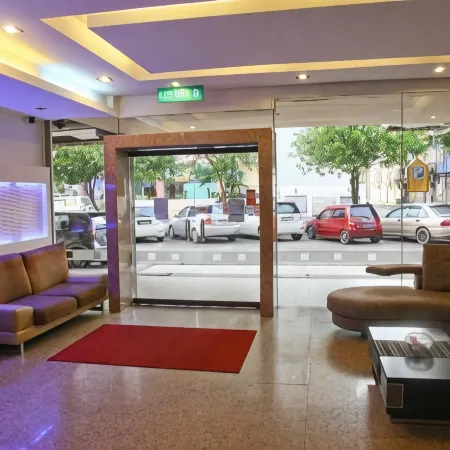 Royal Hotel