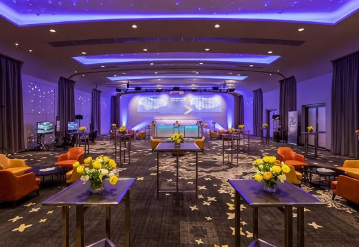 5. 힐튼 암스테르담..