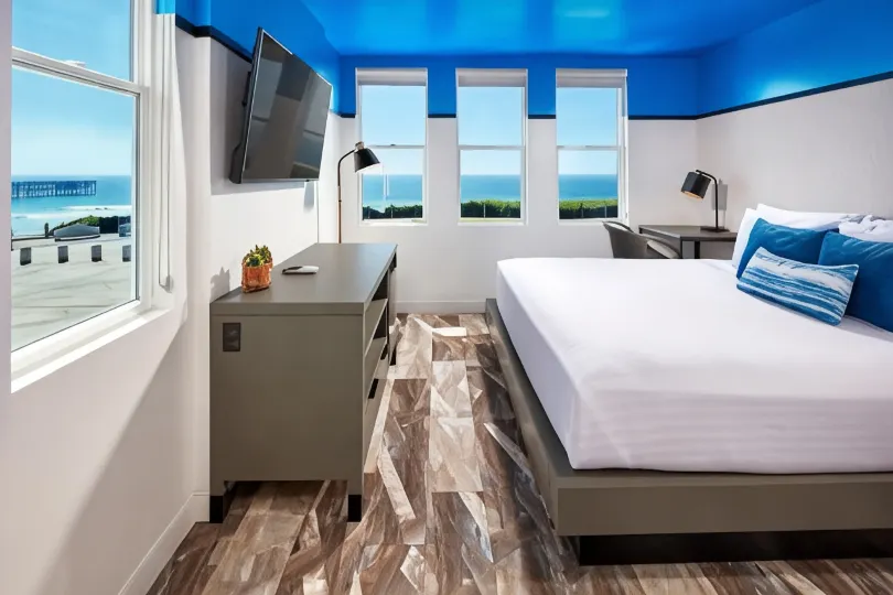 Pacific View Inn