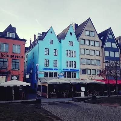 Hotel Und Restaurant Löwenbräu Köln Các khách sạn gần Sân khấu ca nhạc Cologne Tanzbrunnen