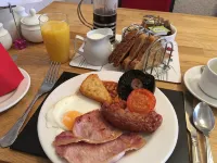 Earlston House Hotels in Galmpton