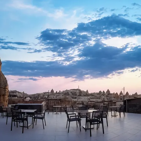 The Niche Cave Hotel
