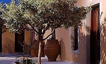 Arhontiko Arhanes Suites