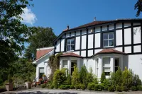 Tir y Coed Country House