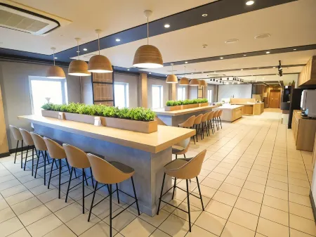 Super Hotel Tozai Line Ichikawa Myoden Ekimae