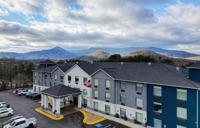 Holiday Inn Express & Suites HIAWASSEE by IHG