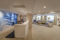 Beach House Suites by the Don CeSar - parking