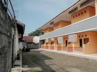 Pondok Damai Guest House Syariah Mitra RedDoorz Hôtels à : Kedawung