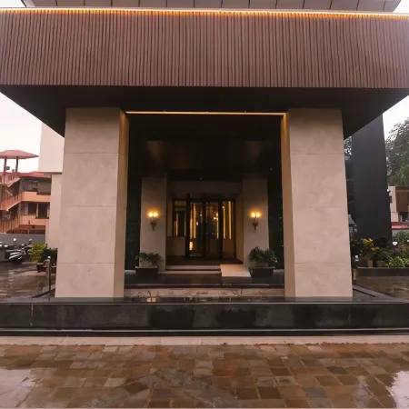 Hotel Vasundhara Palace