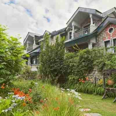 The Himalayan Hotel Exterior