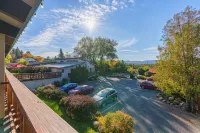 The Devlin - Mountain view