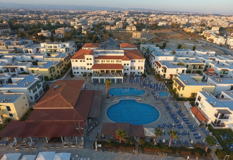 Kefalos Beach Tourist Village - Housity