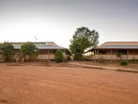 Outback Adventures Backpackers Hotels in Longreach