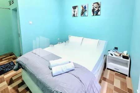 Griya Prashasta Mitra RedDoorz Отели в г. Ngasem