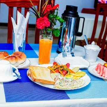 Bright Star Hotel & Safaris