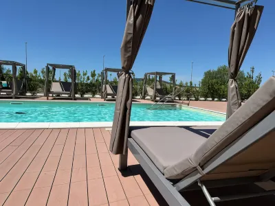 Hotel Mosaico Hotels near De.Ra.Do.