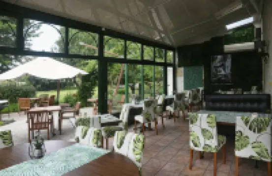 Logis Auberge de Launay Hotels in Veuzain-sur-Loire