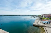 Apartments Sea View - Sunrise and Maremonte - Airport Shuttle