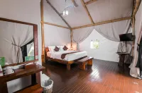 Maribaya Glamping Tent