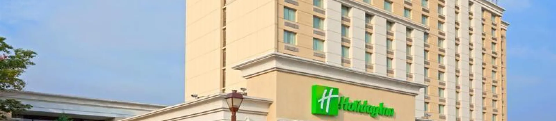 Four-Star Hotels