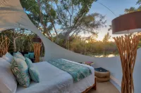 Bubble Lodge Ile Aux Cerfs Island Hotels in Grand River South East