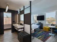 Aloft Providence Downtown Hotels near State House