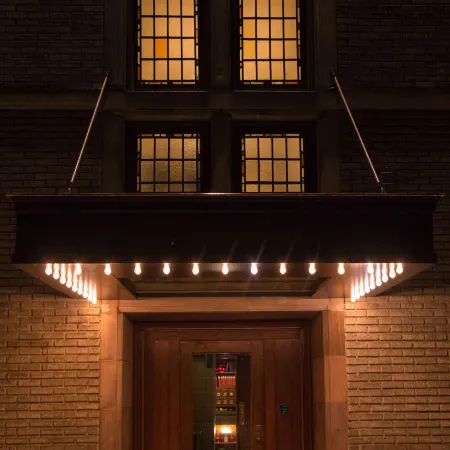 School 31 Lofts Отели рядом с достопримечательностью «Планетарий Страсенбург»