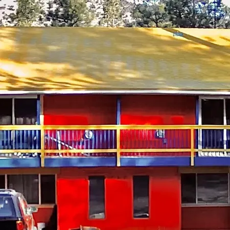 Tao Cabins