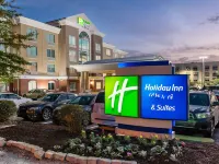 Holiday Inn Express & Suites COLUMBIA-I-26 @ HARBISON BLVD by IHG Hotels near Harbison State Forest