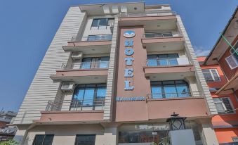 Hotel Marinha