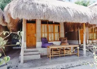 Anugerah Surf & Dive Resort