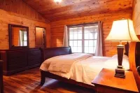 Wood Cabin in the wilderness at Bonham, Texas