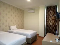 Eljie Hotel Hotels in Telaga Biru