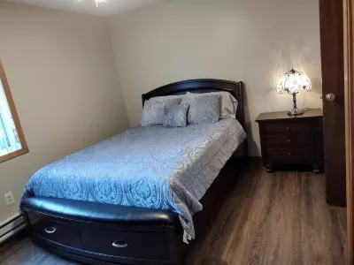 Newly Remodeled Fully Furnished Apartment Laurel Hotels in 