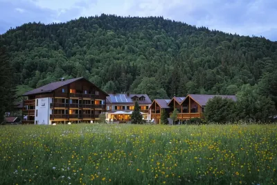 Alphotel Ettal Hotels near Bischof